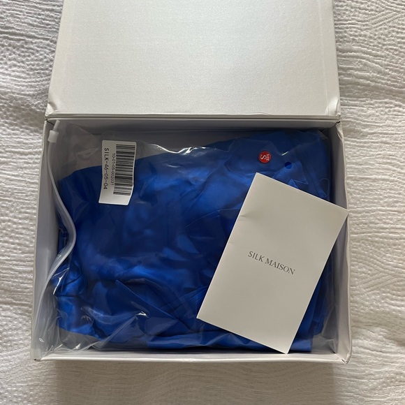 Silk Maison Palace Silk Dress in Sapphire NWT - Picture 5 of 6